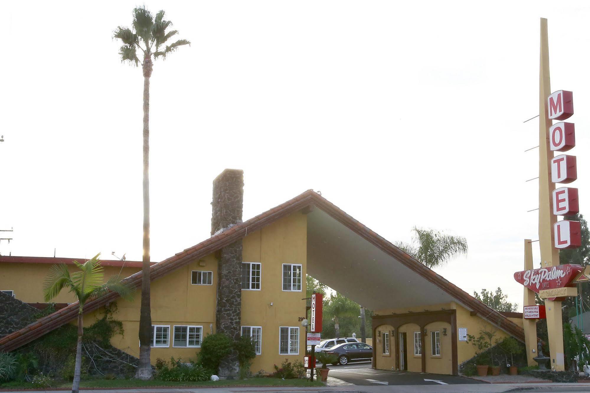 Sky Palm Motel - Orange Dış mekan fotoğraf